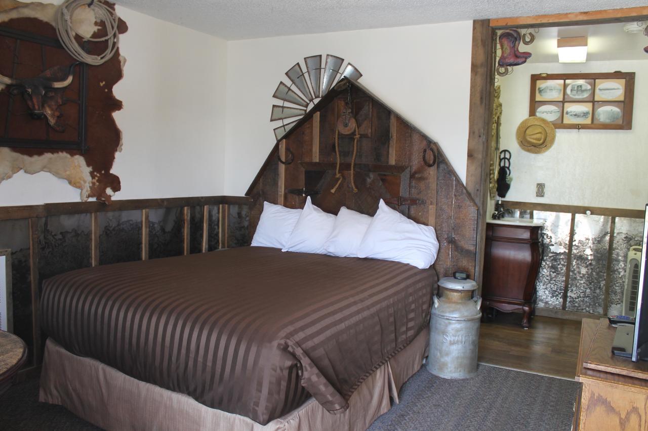 Black Bear Motel Davenport 외부 사진