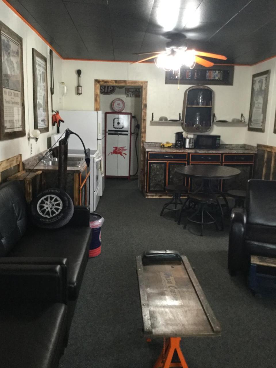 Black Bear Motel Davenport 외부 사진