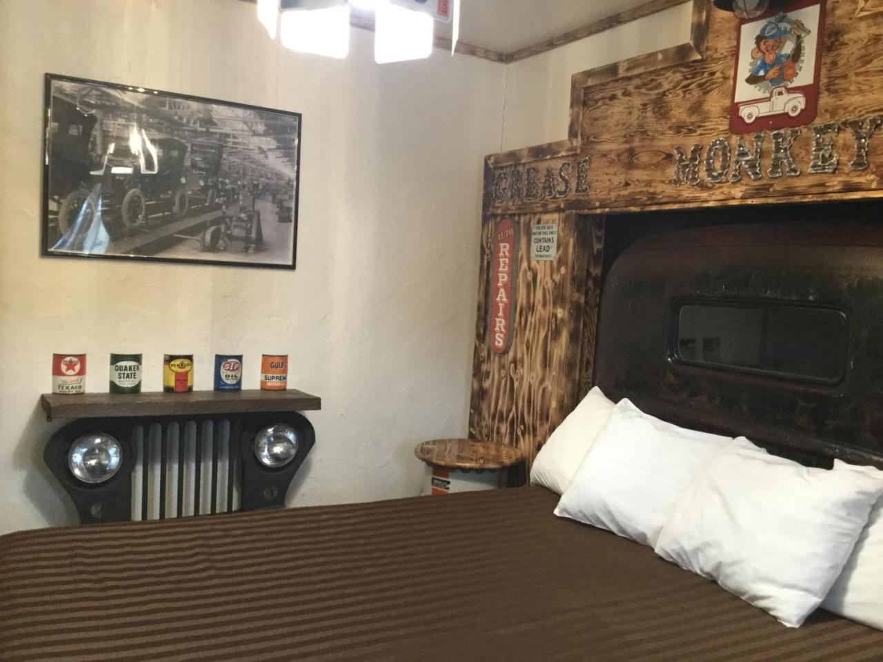 Black Bear Motel Davenport 외부 사진