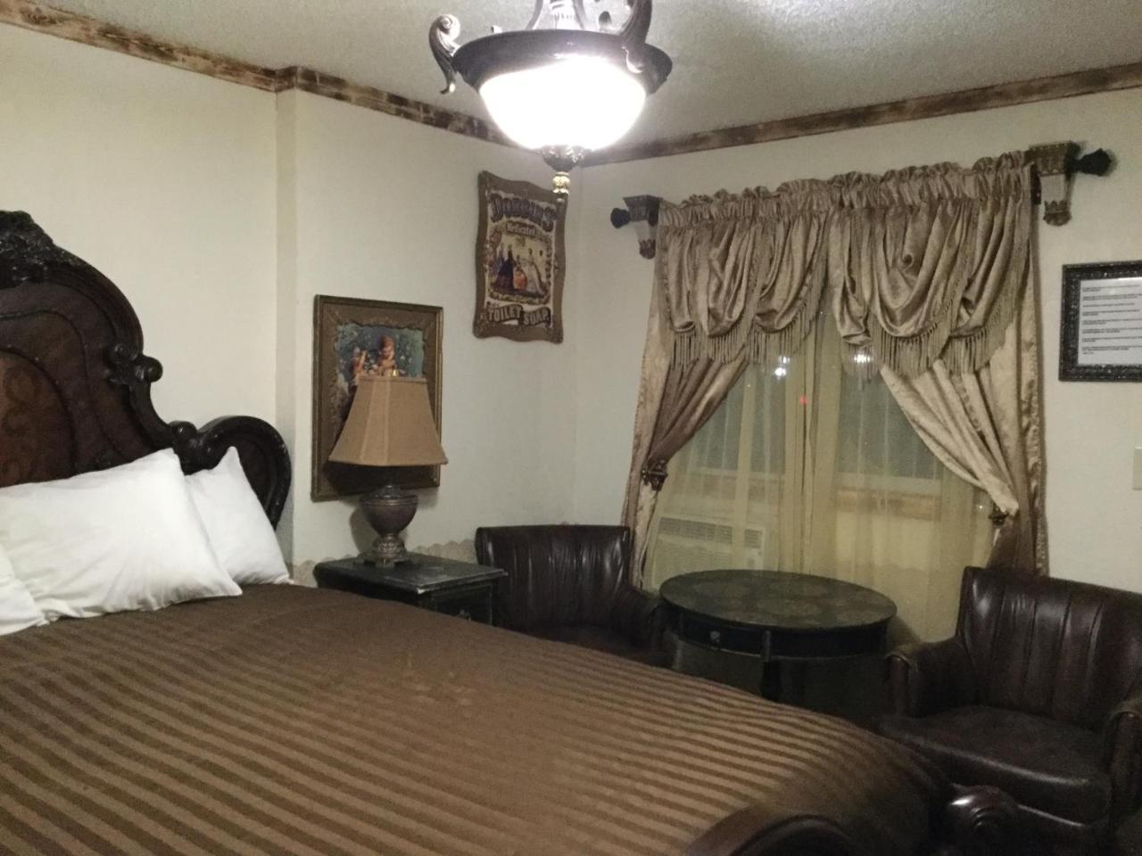 Black Bear Motel Davenport 외부 사진